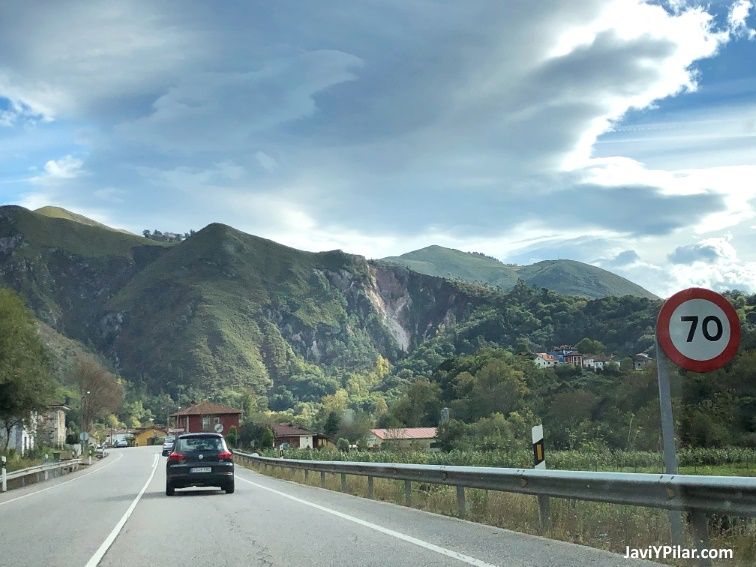 Viaje en coche por Asturias
